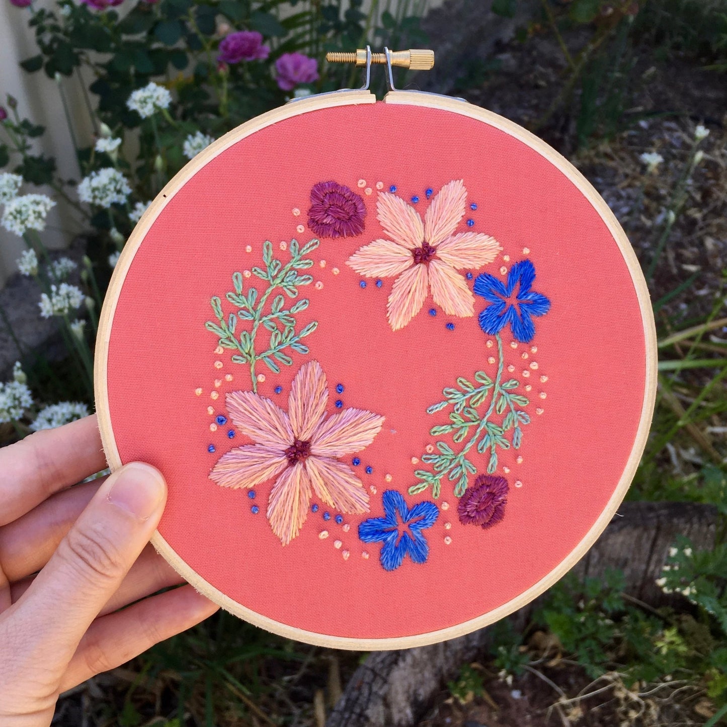 Spring Fling Modern Embroidery Kit - Craft Make Do